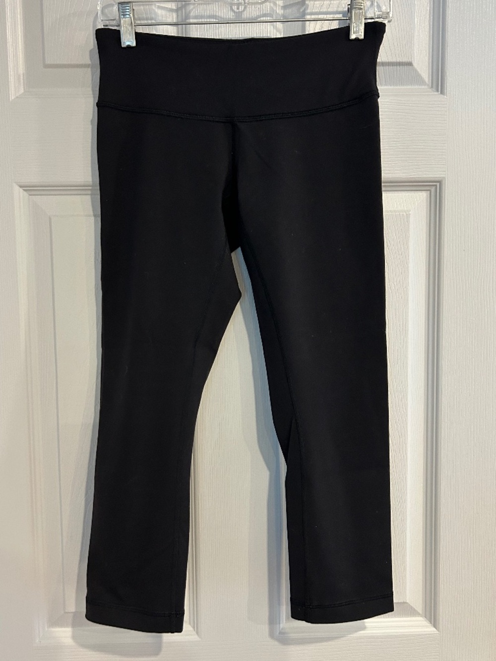 Lululemon Athletica Black Wunder Under Crop III